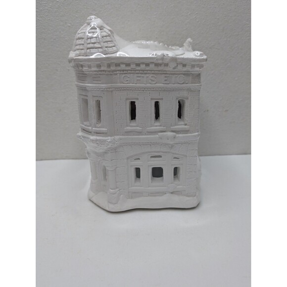 California Creations GIFTS ETC Corner Store SE143 New Sealed Christmas Village - Picture 1 of 7